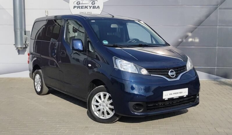 Nissan NV200 pilnas