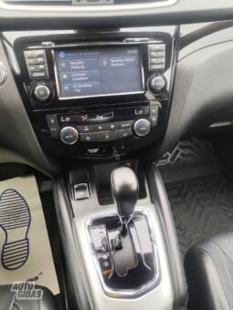 Nissan Qashqai pilnas