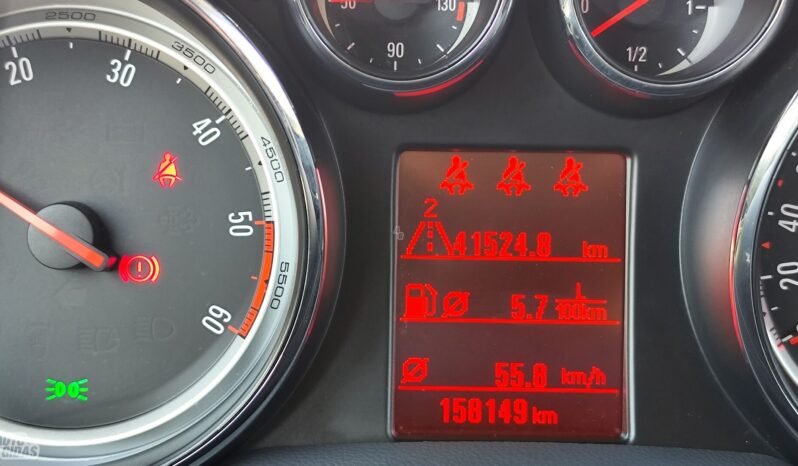 Opel Mokka pilnas