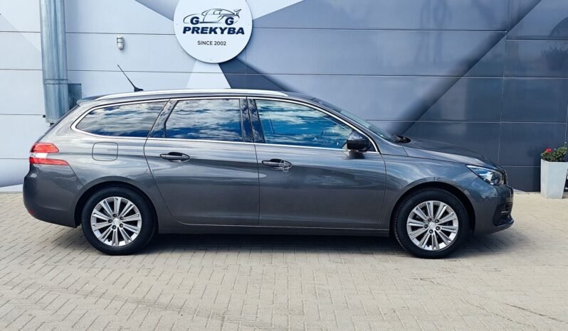Peugeot 308 pilnas