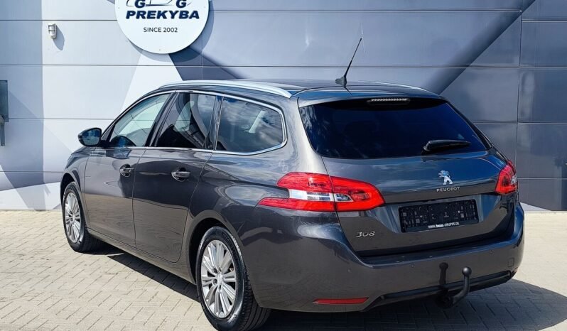 Peugeot 308 pilnas