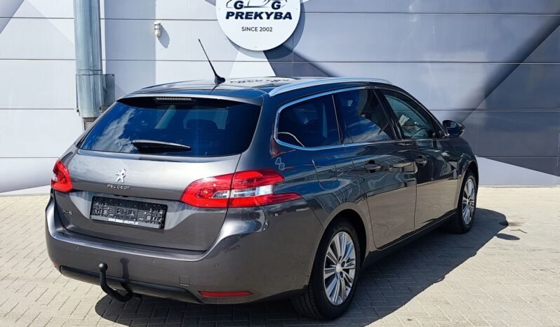 Peugeot 308 pilnas