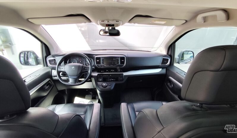 Peugeot Traveller pilnas