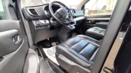 Peugeot Traveller pilnas