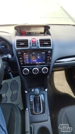 Subaru Forester pilnas