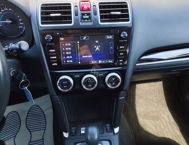 Subaru Forester pilnas