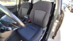 Subaru Forester pilnas
