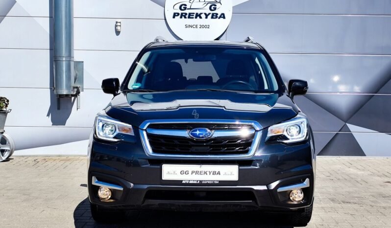 Subaru Forester pilnas