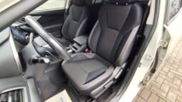 Subaru Impreza pilnas