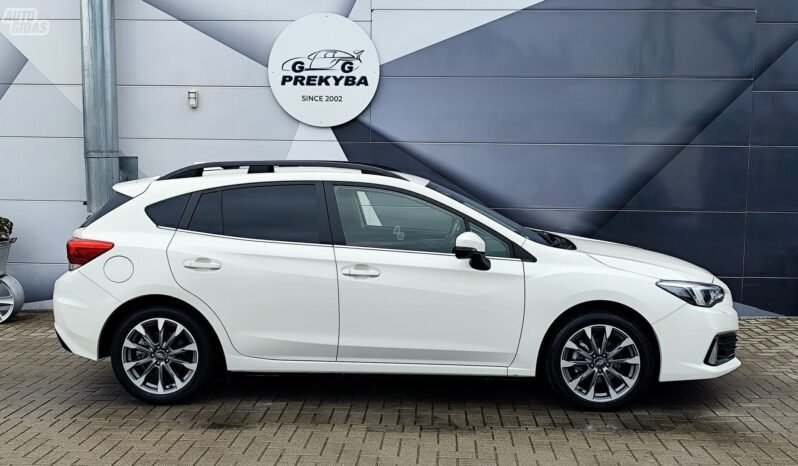 Subaru Impreza pilnas