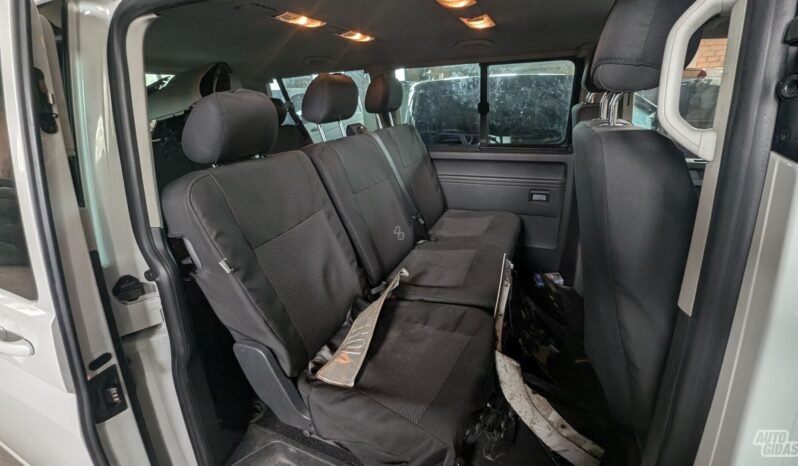 Volkswagen Caravelle pilnas