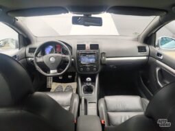 Volkswagen Golf pilnas