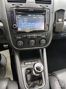 Volkswagen Golf pilnas