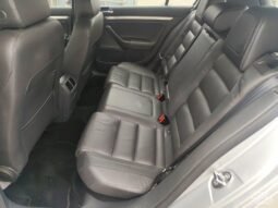 Volkswagen Golf pilnas