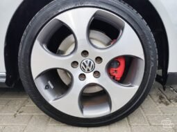 Volkswagen Golf pilnas