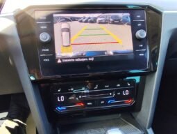 Volkswagen Passat pilnas