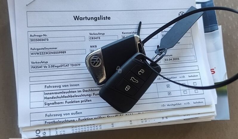 Volkswagen Passat pilnas