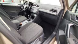 Volkswagen Tiguan pilnas