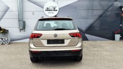 Volkswagen Tiguan pilnas