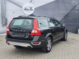 Volvo XC70 pilnas