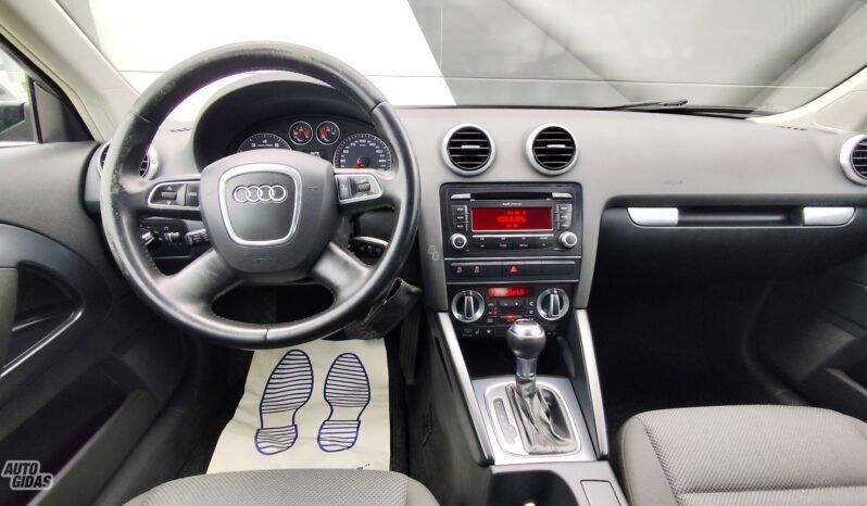 Audi A3 pilnas
