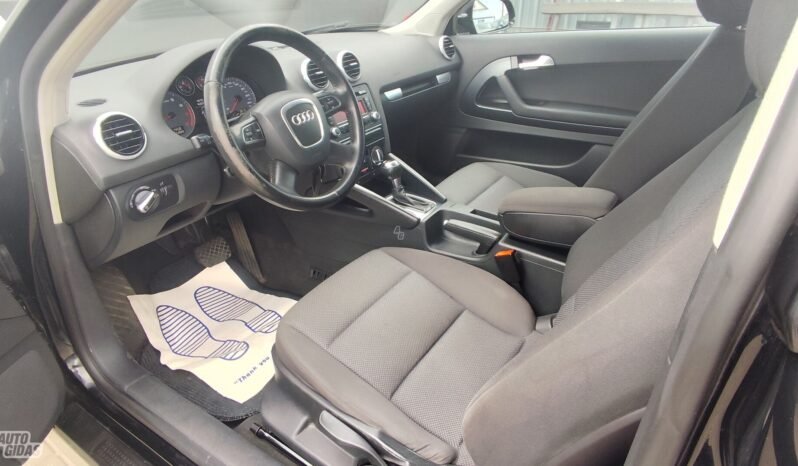 Audi A3 pilnas