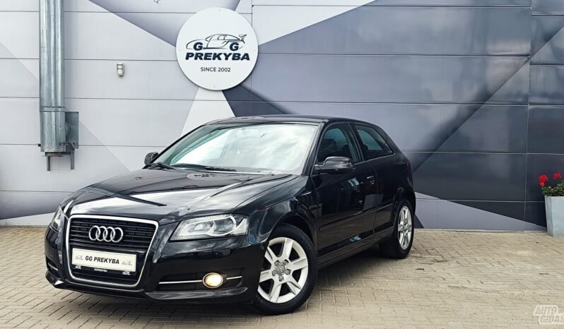 Audi A3 pilnas