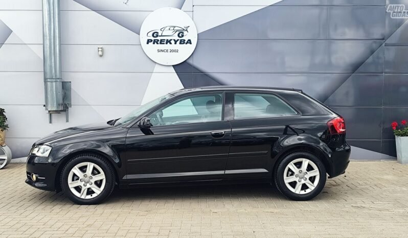 Audi A3 pilnas