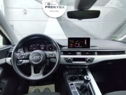 Audi A4 pilnas