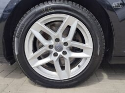 Audi A4 pilnas
