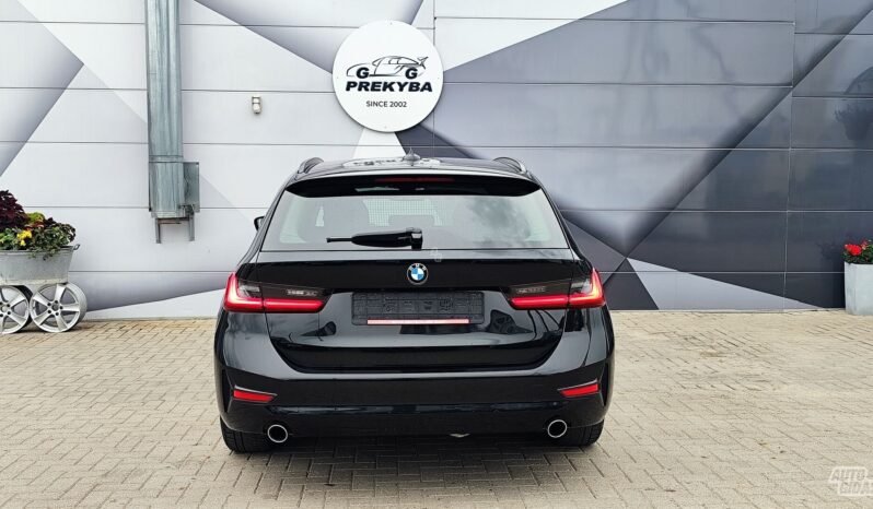 BMW 318 pilnas