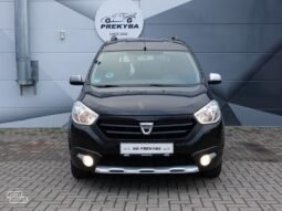 Dacia Dokker pilnas