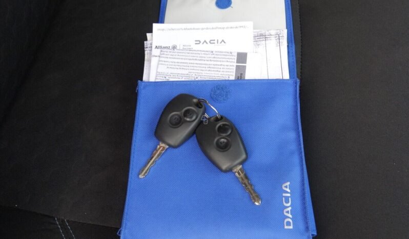 Dacia Dokker pilnas