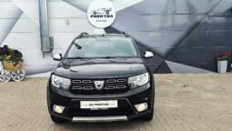 Dacia Logan pilnas