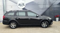 Dacia Logan pilnas