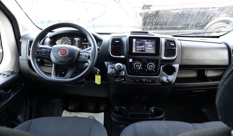 Fiat Ducato pilnas