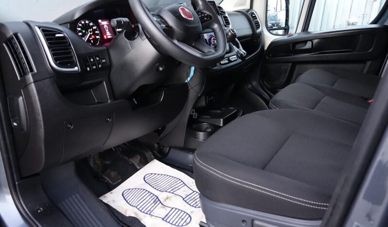 Fiat Ducato pilnas