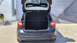Ford Focus pilnas