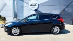 Ford Focus pilnas
