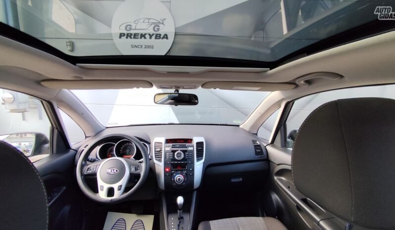 Kia Venga pilnas
