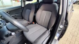 Kia Venga pilnas