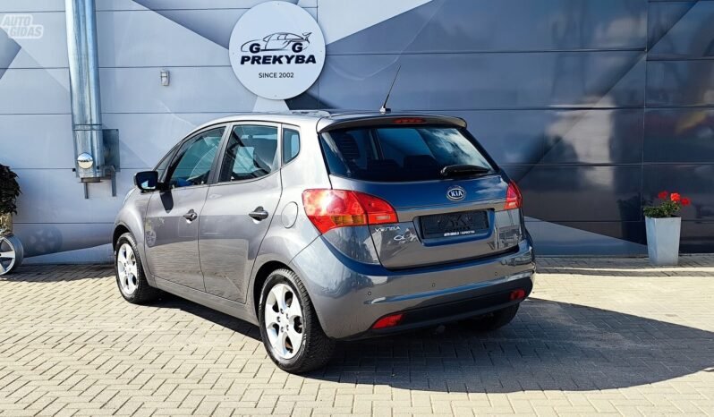Kia Venga pilnas