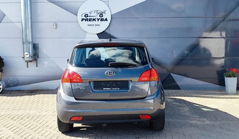 Kia Venga pilnas