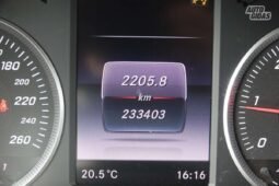Mercedes-Benz C 180 pilnas