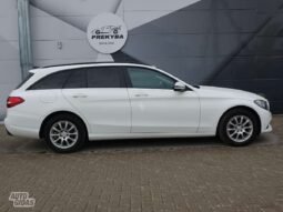 Mercedes-Benz C 180 pilnas