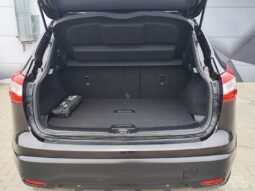 Nissan Qashqai pilnas