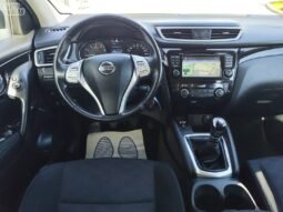 Nissan Qashqai pilnas