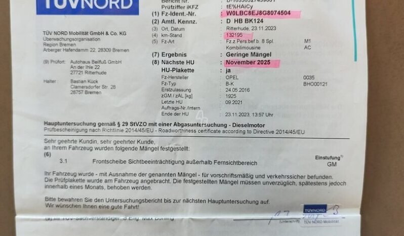Opel Astra pilnas