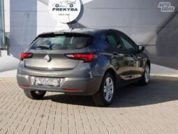 Opel Astra pilnas