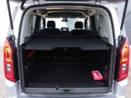 Opel Combo pilnas